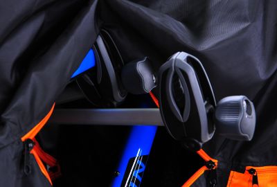 Велочехол на фаркоп Veloangar №16 Черный с оранжевыми элементами v16-black-orange